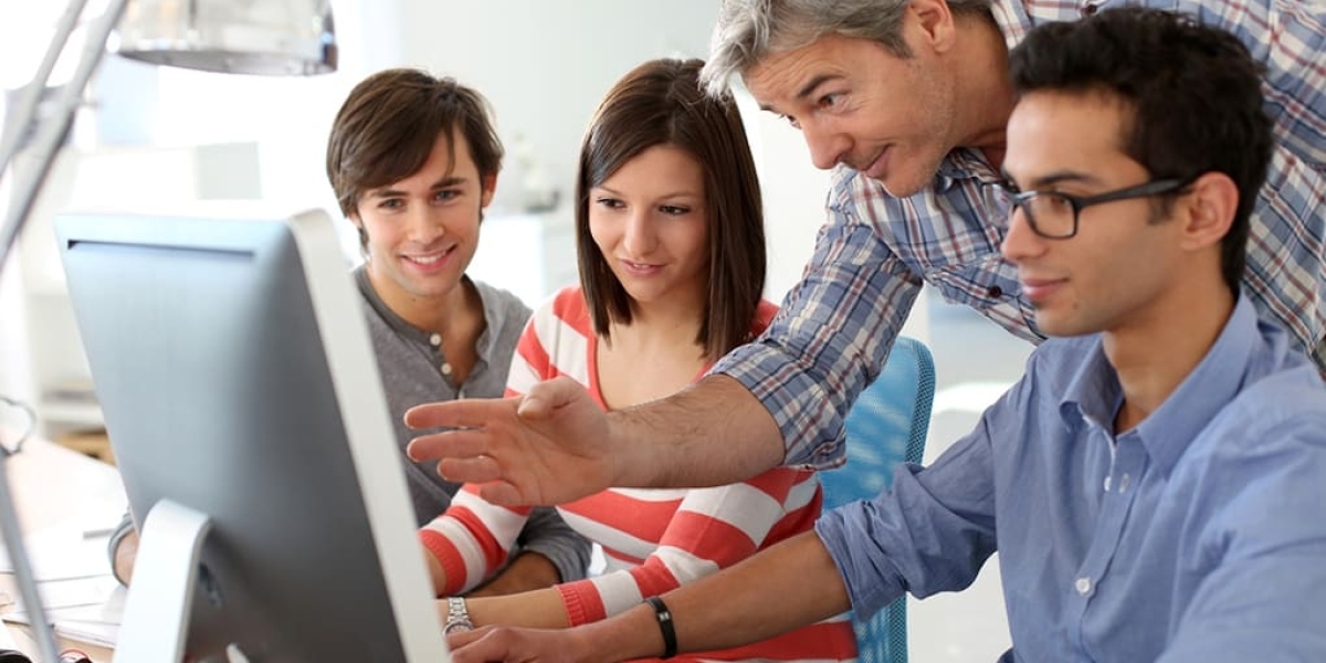Why Students Choose a Assignment Writing Service For Academic Success